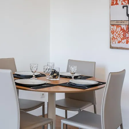 Cozystay 1814 - Stylish 1-br High Floor Cannes