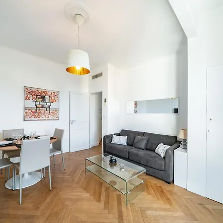Cozystay 1814 - Stylish 1-br High Floor *