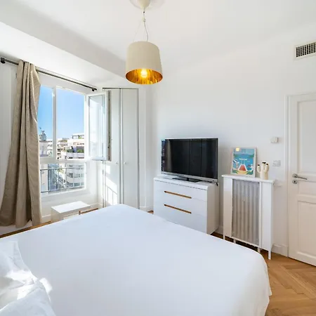 Cozystay 1814 - Stylish 1-br High Floor *